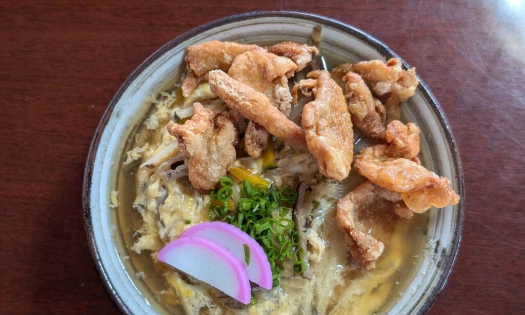 【中津市】関東風の手打ち蕎麦は甘めで優しい味わい『手打ちそば 仁八』