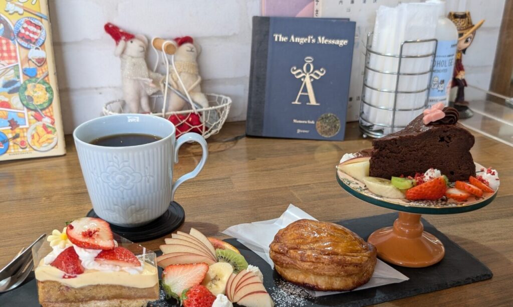 【別府市】スイーツ好きにおすすめしたい『DIG coffee (ディグコーヒー)』のスイーツセット