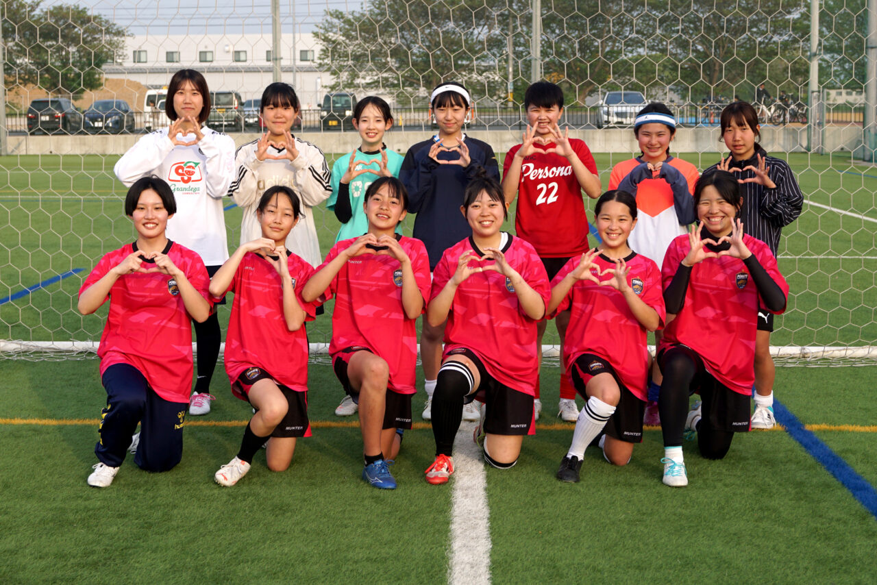 フリーマガジンスマイル連載企画『Let’s スポーツ! vol.27』中津フットボールクラブPOMATO/サッカー