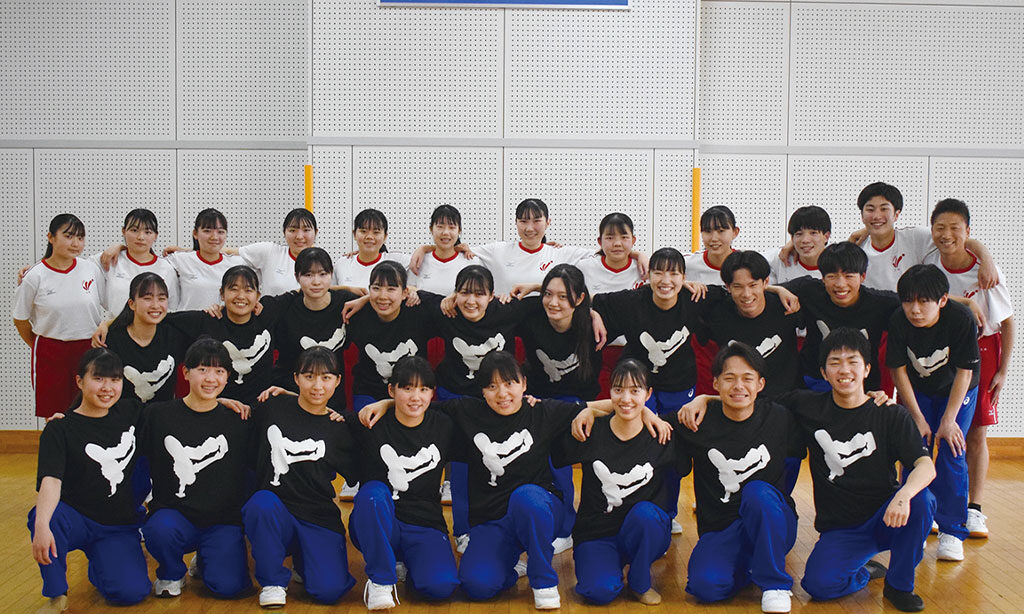 フリーマガジンスマイル連載企画『スクール&チーム』(福岡県立青豊高等学校 ダンス部)