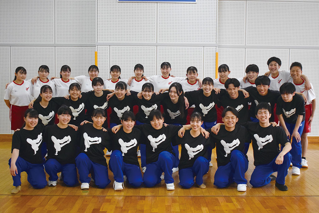 フリーマガジンスマイル連載企画『スクール&チーム』(福岡県立青豊高等学校 ダンス部)