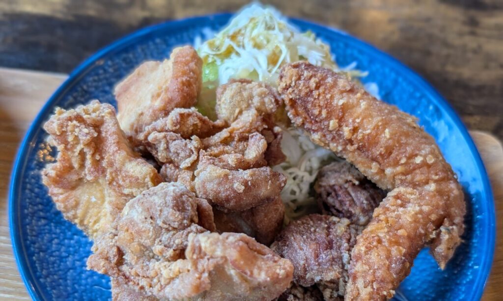 【中津市】山国産米粉を使った『農家食堂やまくに』の米粉からあげはからっとヘルシーです。
