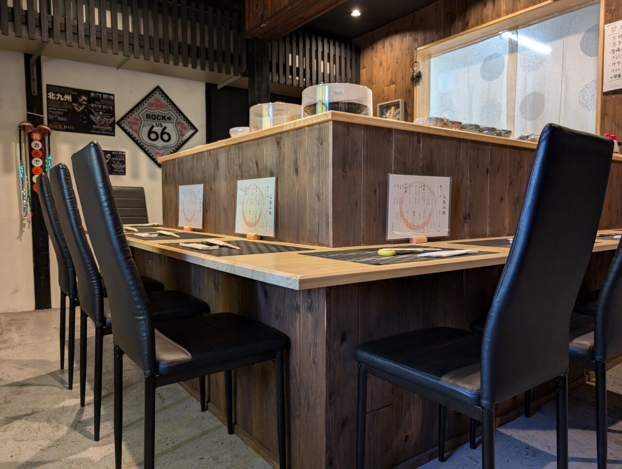 店内