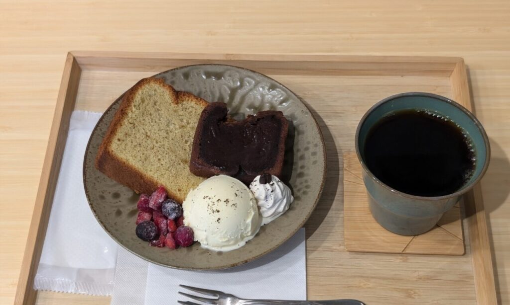 【大分市】コーヒー、スイーツ、器にも魅了される『Create Coffee Lab  中島 Cafe&Gallery』