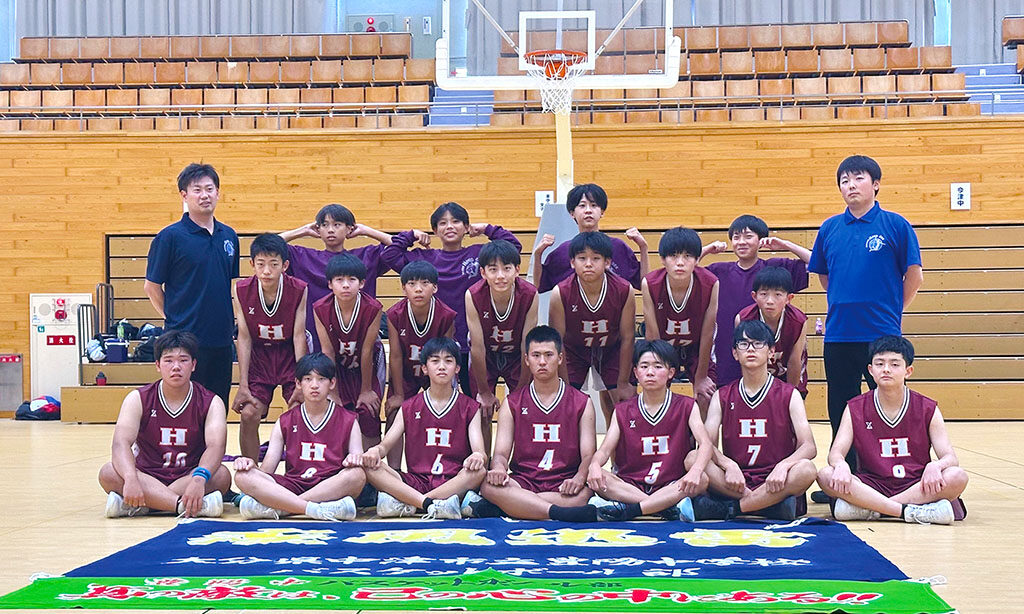 フリーマガジンスマイル連載企画『スクール&チーム』(中津市立豊陽・城北中学校合同チーム 男子バスケットボール部のみなさん)