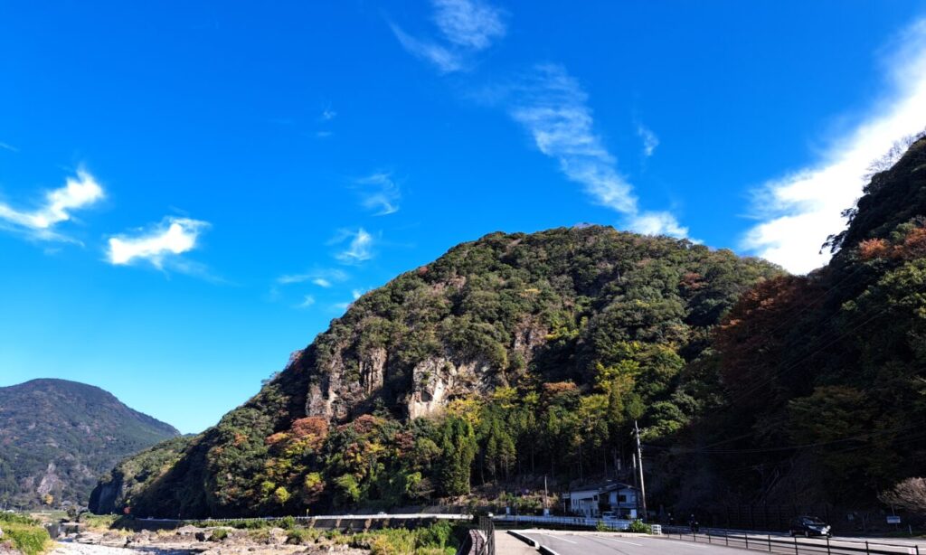 【中津市】『馬溪橋』『平田城址』大正レトロな石橋と黒田官兵衛ゆかりの山城からの眺望