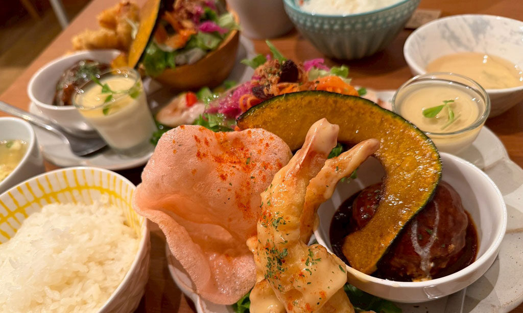 【中津市】気分が上がる贅沢ワンプレート! おしゃれカフェランチを楽しむなら『イエールタウンキッチン』へ