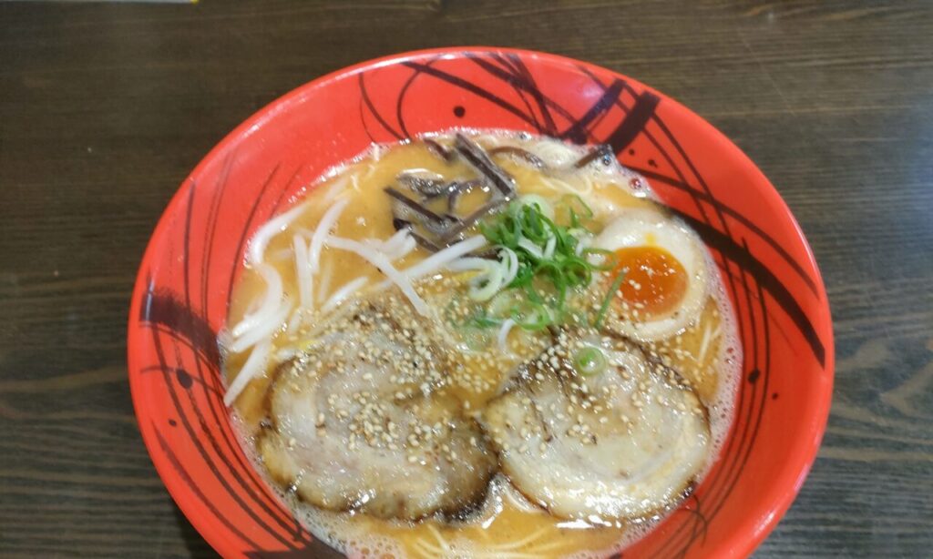【宇佐市】濃厚なのに軽やか♪地元民に愛される日常系ラーメンの名店『よーちゃんラーメン』