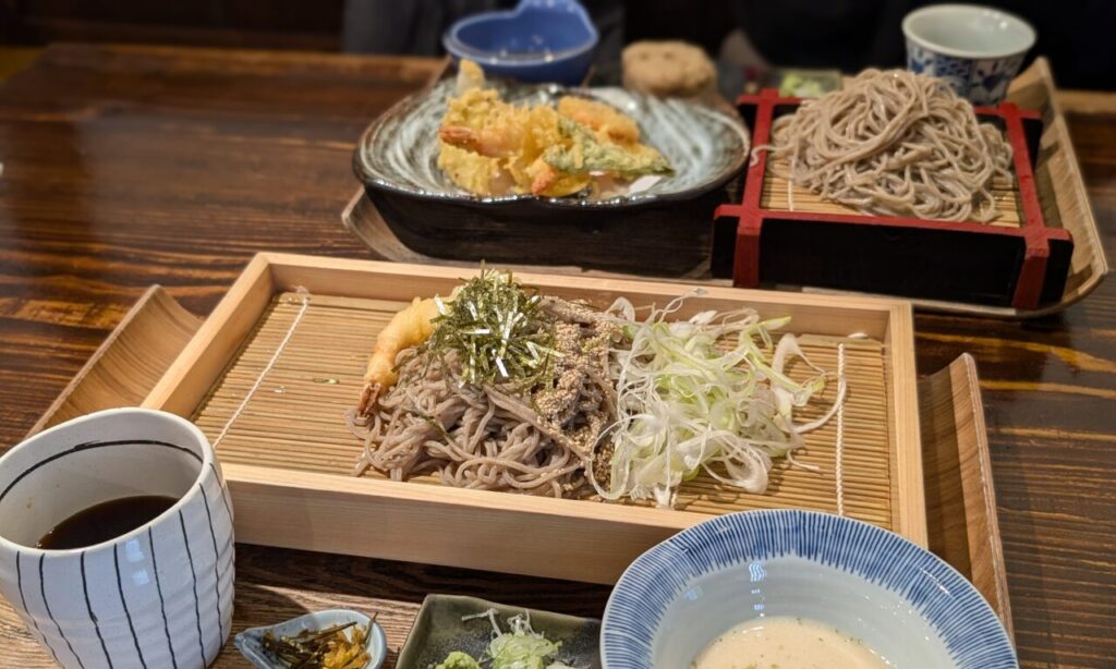 【大分市】店内で製粉・製麺した、信州そばが堪能できる『石臼挽き信州お蕎麦。KUNPU』