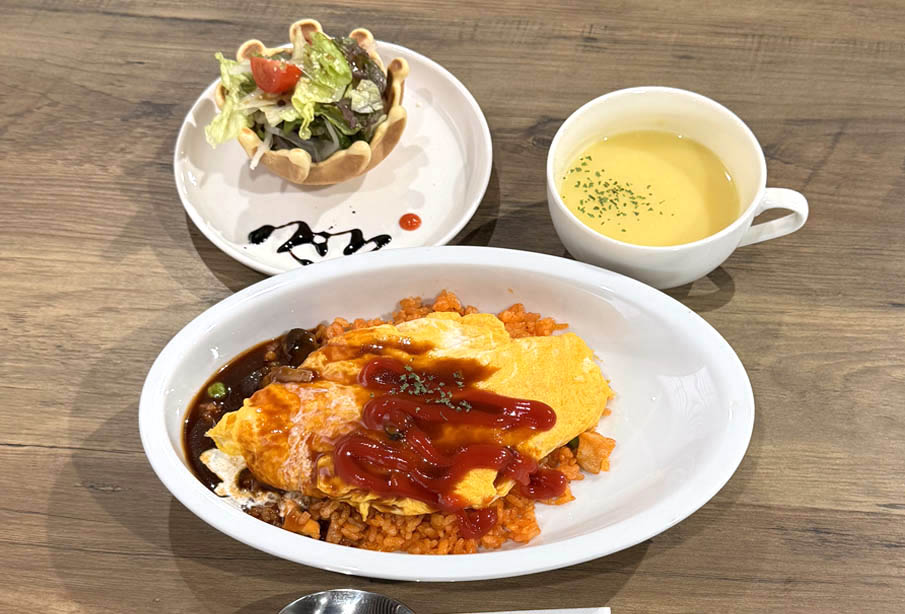 【中津市】新店『CAFE OLIVE GARDEN(カフェ オリーブガーデン)』コスパ抜群ランチセットが楽しめるカフェ