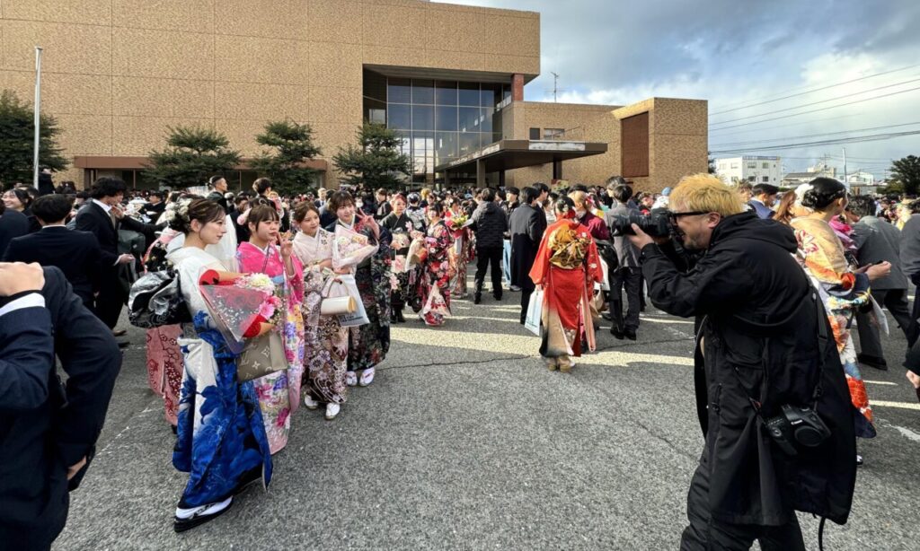 【中津市】『二十歳式』再会の笑顔とともに!今しか撮れない「二十歳スナップ」