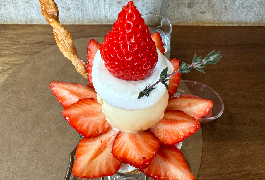 【中津市】『Dining Cafe Liebe』心ときめく季節限定あまおう苺パフェで過ごすご褒美カフェ時間