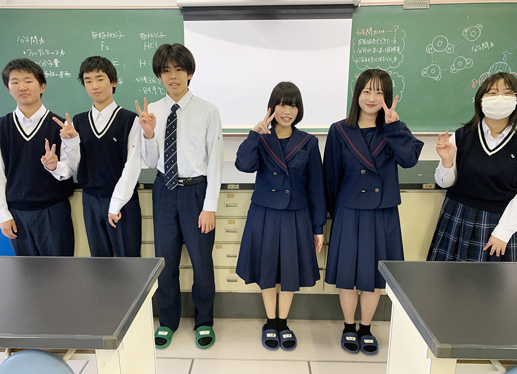 フリーマガジンスマイル連載企画『スクール&チーム』(大分県立中津北高等学校 将棋クラブのみなさん)