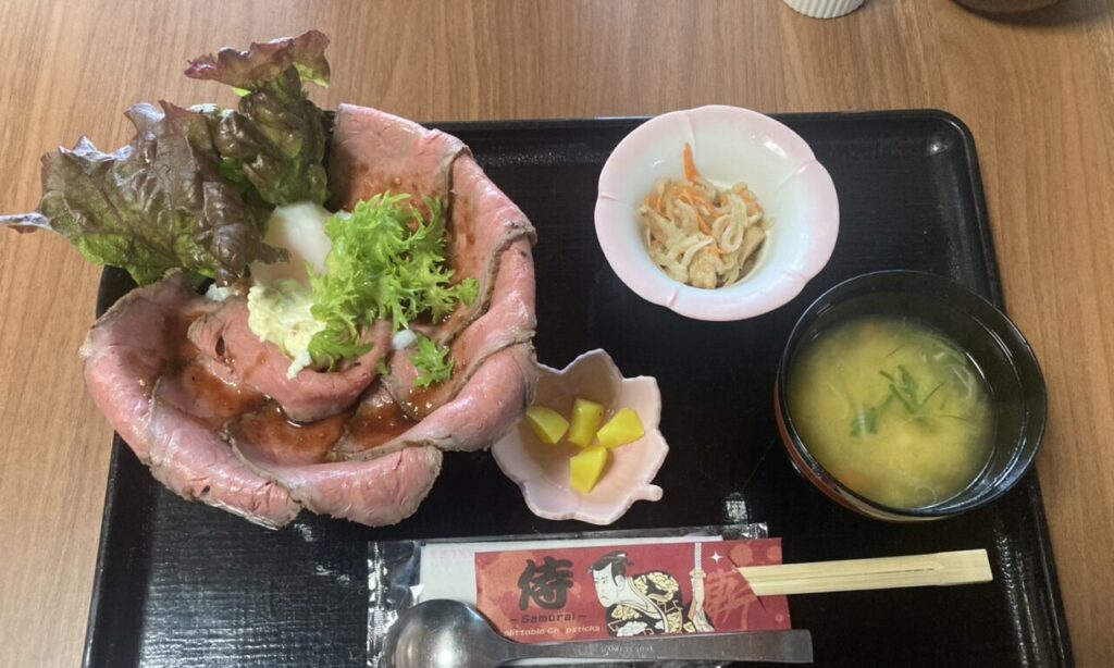 【豊後高田市】豊後高田市に出来たカフェ『BELL COCO(ベルココ)』の絶品ローストビーフ丼