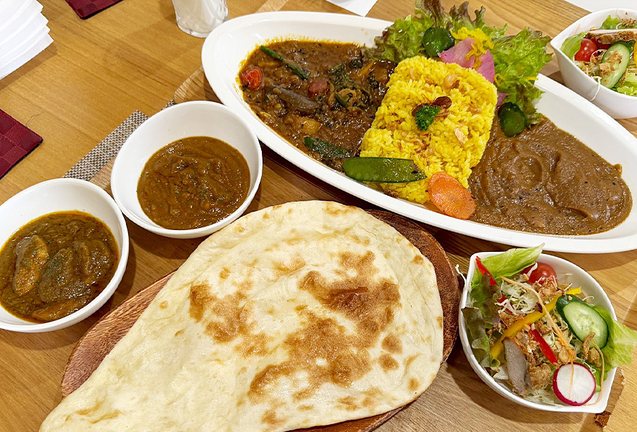 【宇佐市】『サリーマハマヤ』本格インドカレーとナンが楽しめる人気店!種類豊富なカレーメニューが魅力