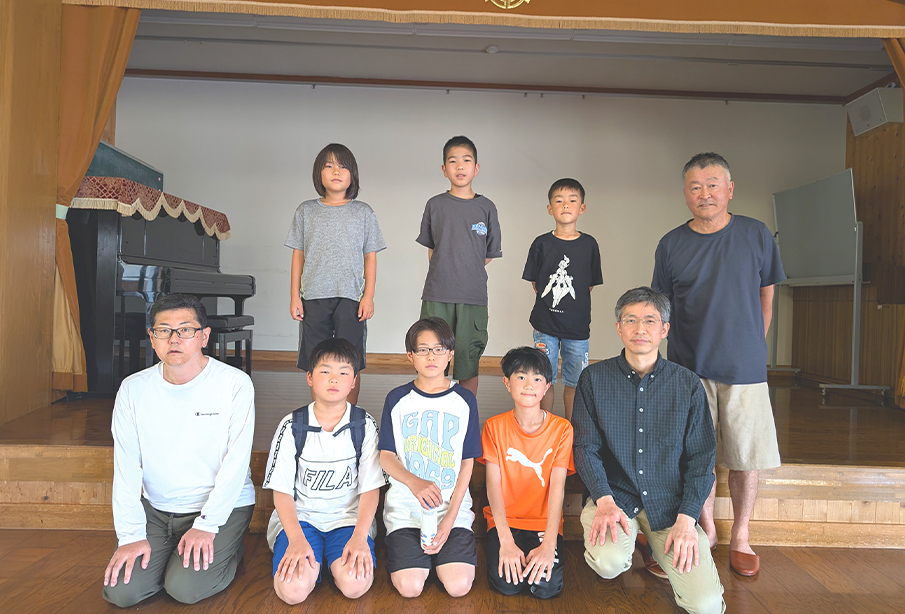 フリーマガジンスマイル連載企画『スクール&チーム』(日本将棋連盟中津支部のみなさん)